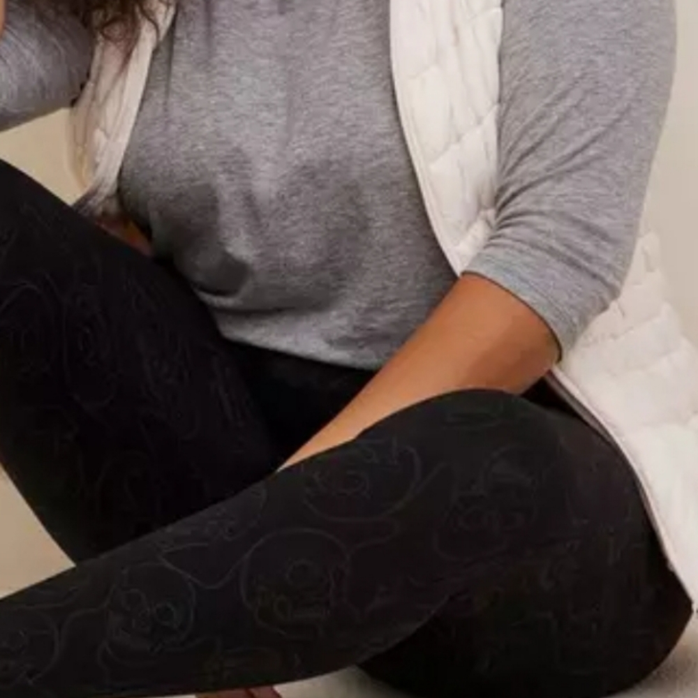 Torrid Skull Leggings - Picture 4 of 4